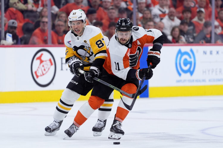 Flyers Score 3 Goals In 2nd Period And Top Penguins 5-2 To Take 3-0 Series Lead